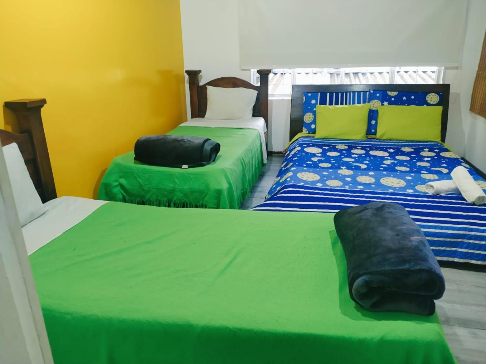 82Hostel Bogota Bagian luar foto