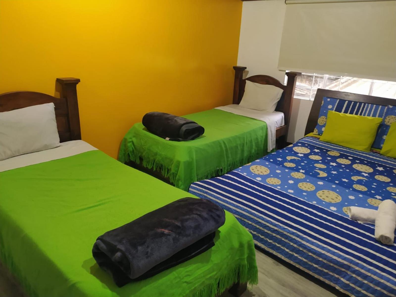 82Hostel Bogota Bagian luar foto