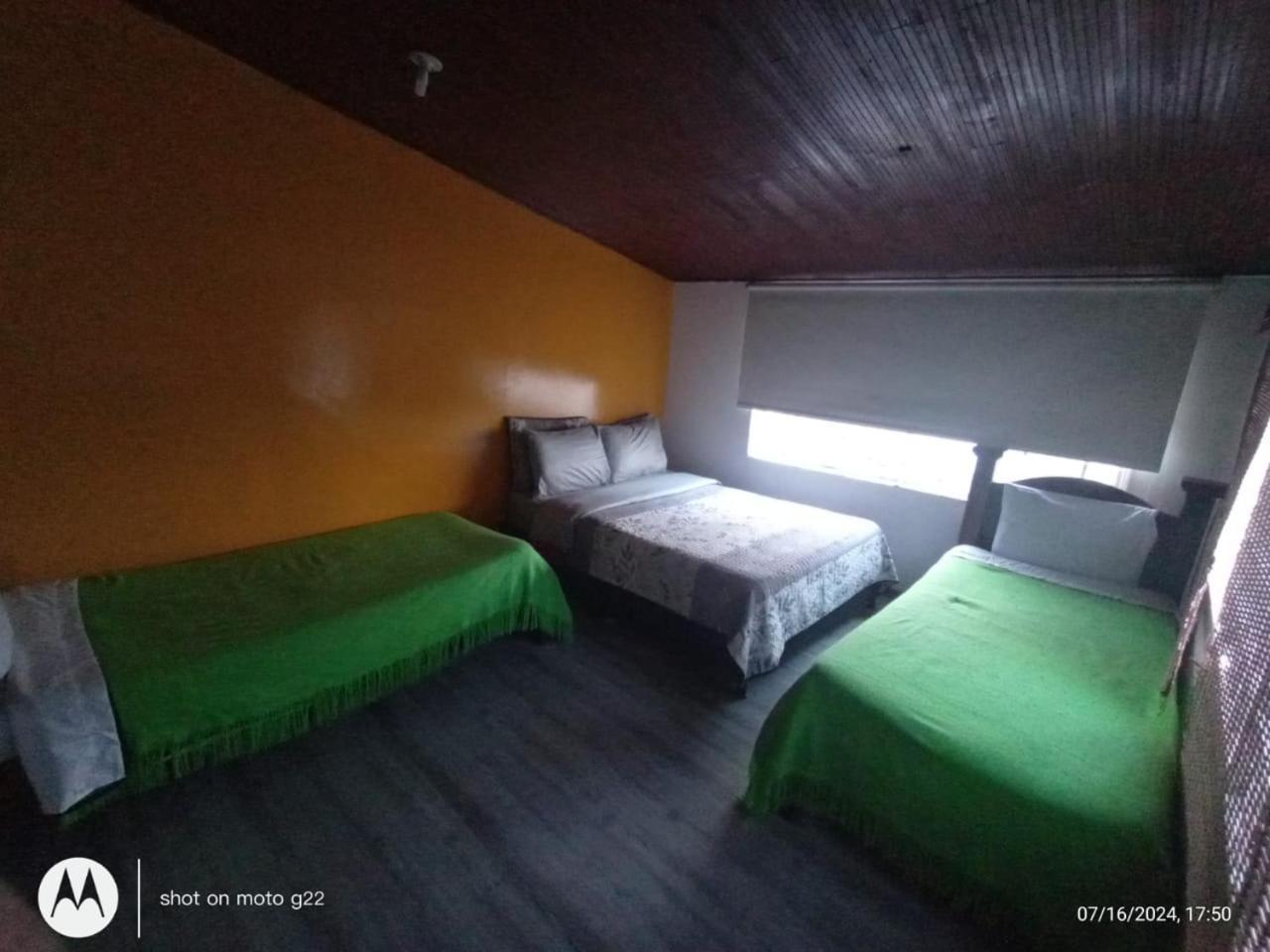 82Hostel Bogota Bagian luar foto
